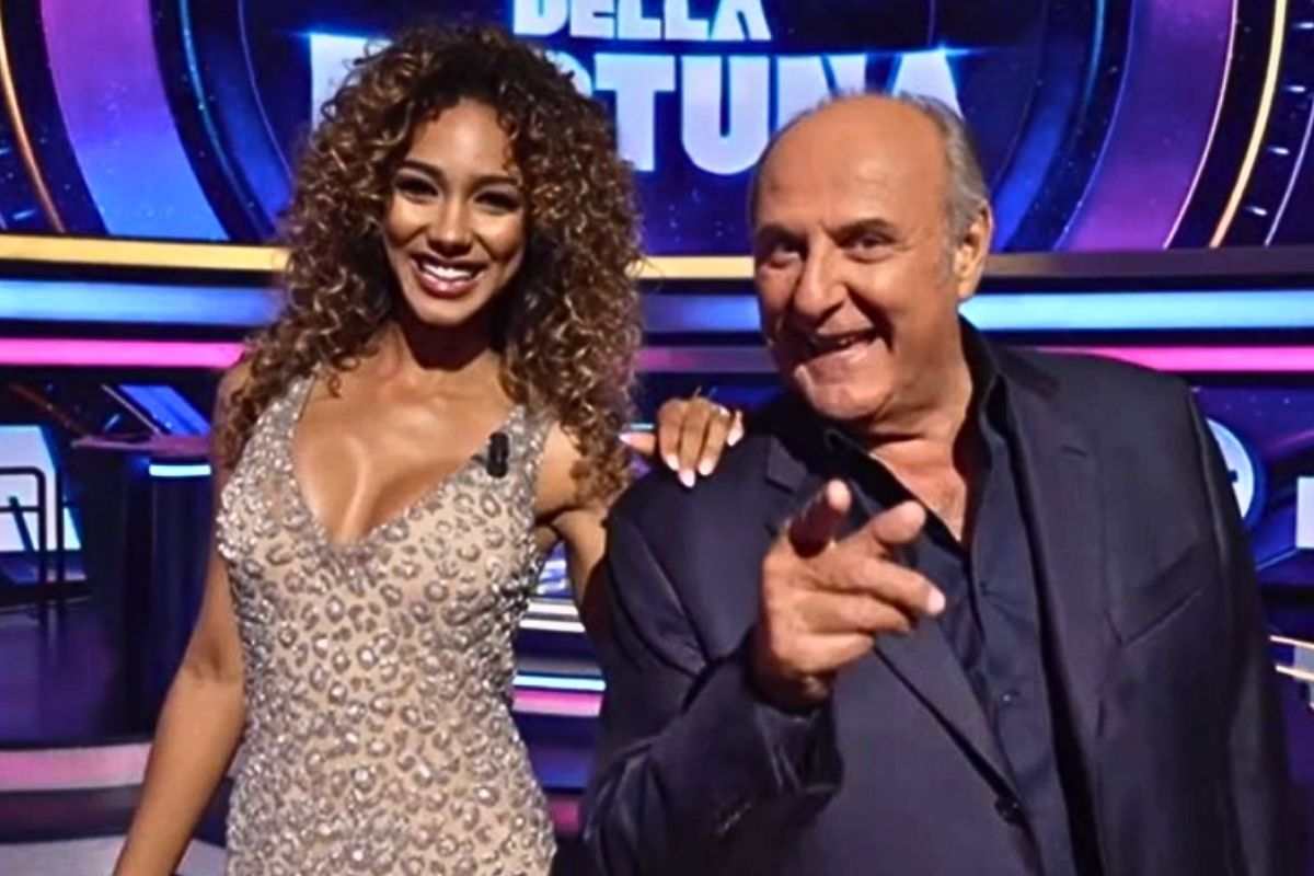 Gerry Scotti e la spalla Samira Lui