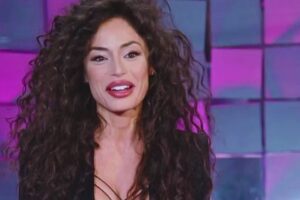 Raffaella Fico si racconta nel salotto di Verissimo