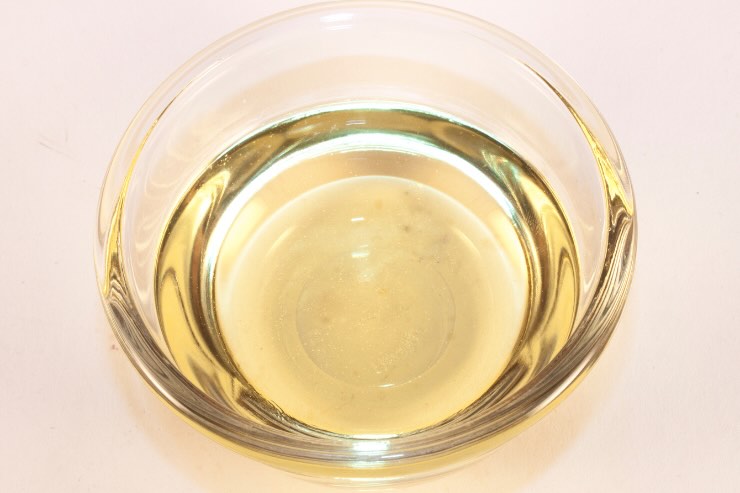 ciotola con aceto
