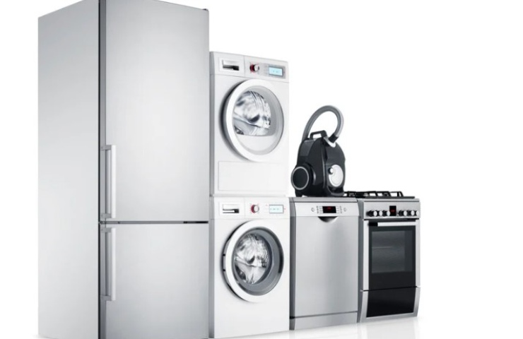 diversi elettrodomestici nuovi